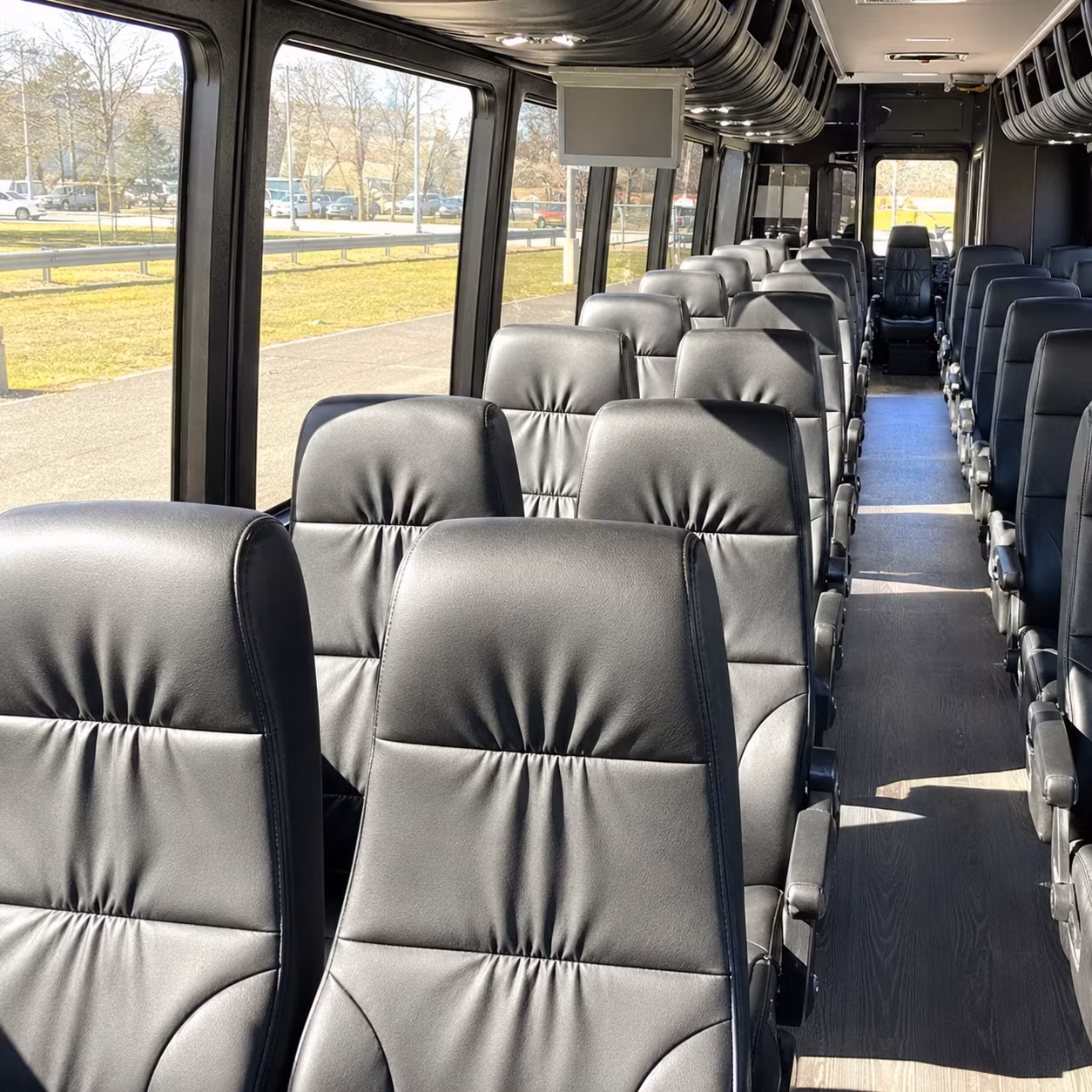arrange transportation for your next bachelor or bachelorette party 4