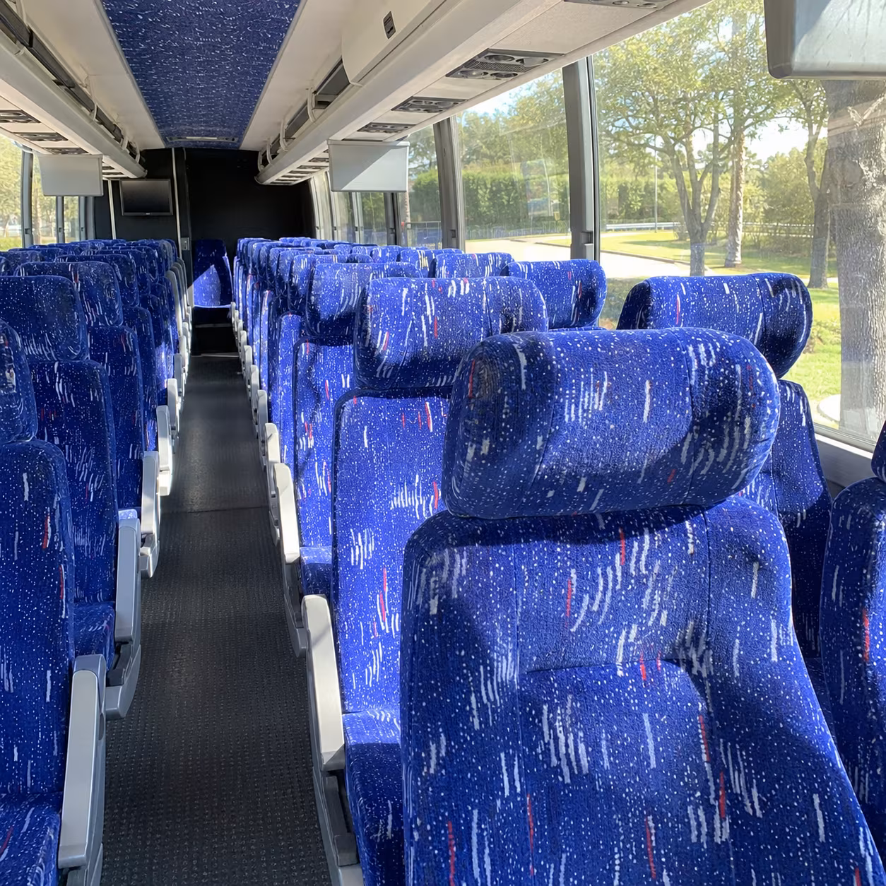 arrange transportation for your next field trip 3