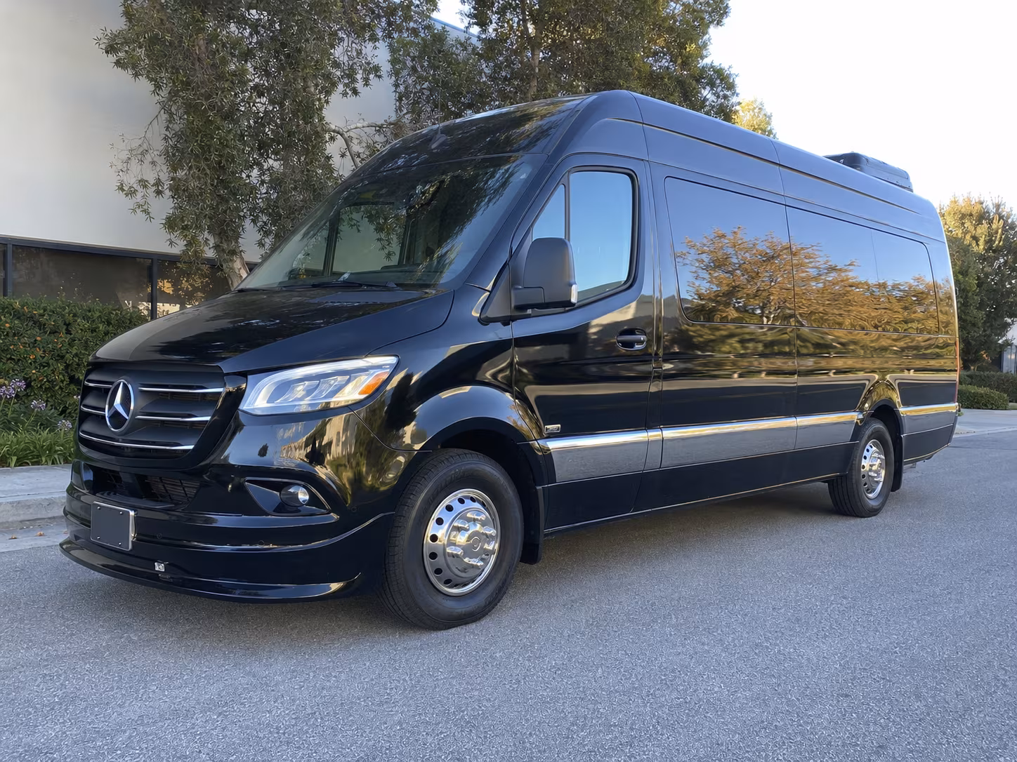 arrange transportation for your next private event 3
