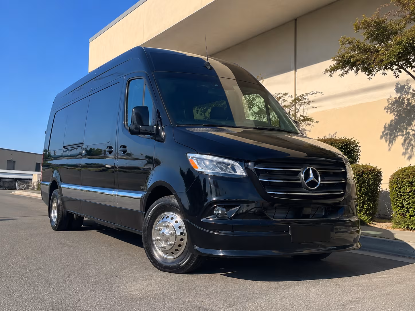 arrange transportation for your next wedding 5