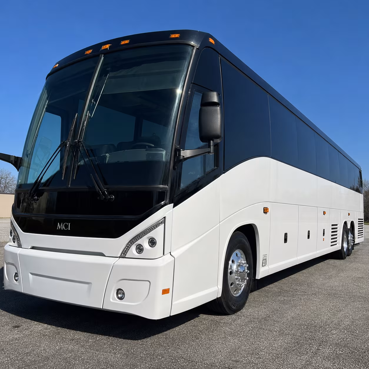 charter buses to coastal credit union music park shows in raleigh